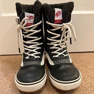 Vans MTE Waterproof Snow Boots - Black, Size 7.5 Men’s/9 Women’s - Like New! ❄️